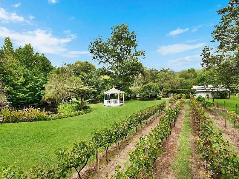 Exclusive Luxury Oasis Tumbi Umbi NSW