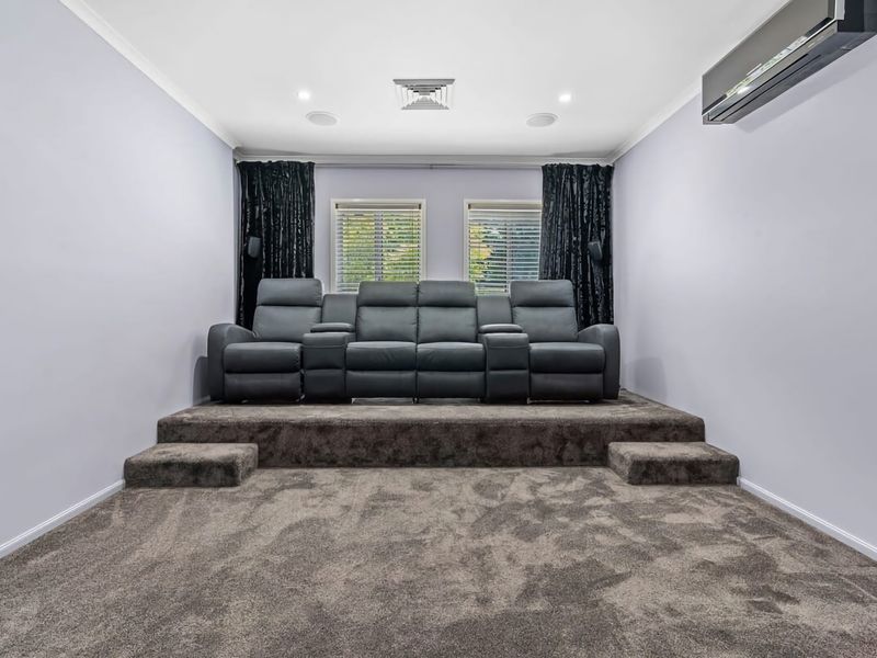 Exclusive Luxury Oasis Tumbi Umbi NSW