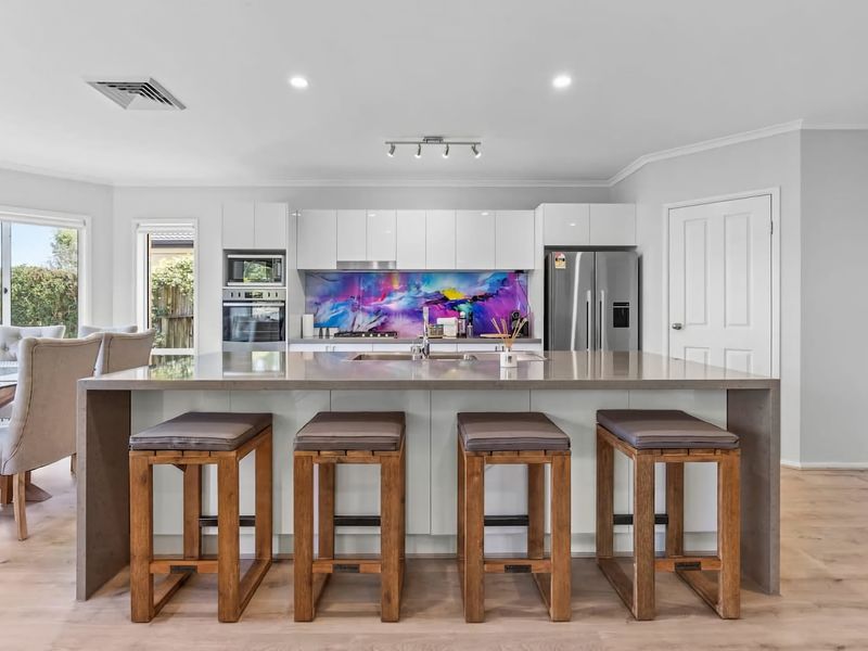 Exclusive Luxury Oasis Tumbi Umbi NSW