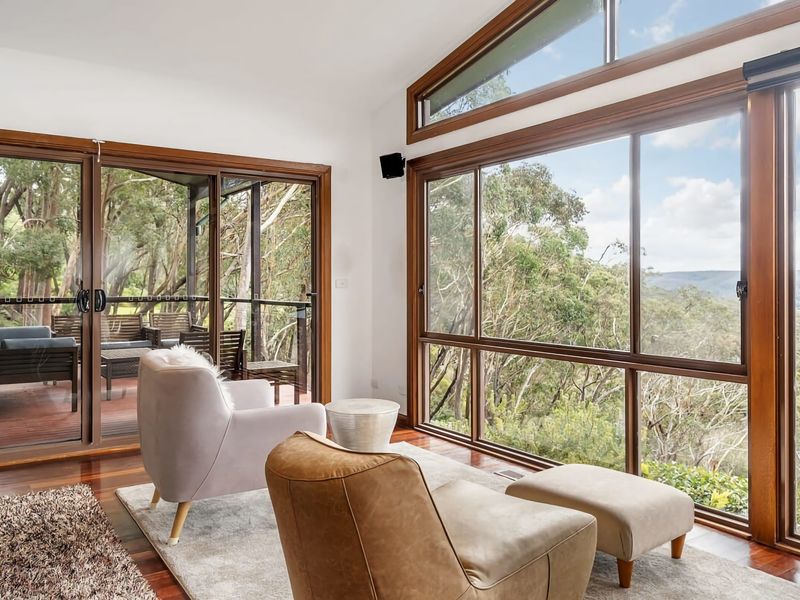 Spacious Retreat with Breathtaking Views