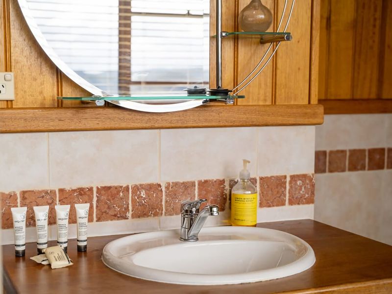 Spacious Retreat with Breathtaking Views