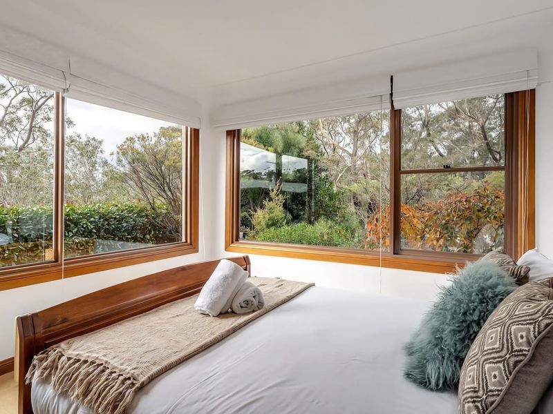 Spacious Retreat with Breathtaking Views