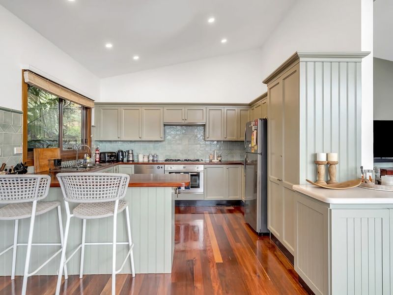 Spacious Retreat with Breathtaking Views