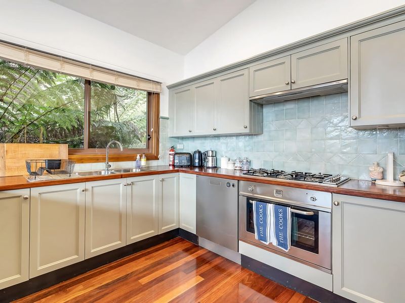 Spacious Retreat with Breathtaking Views