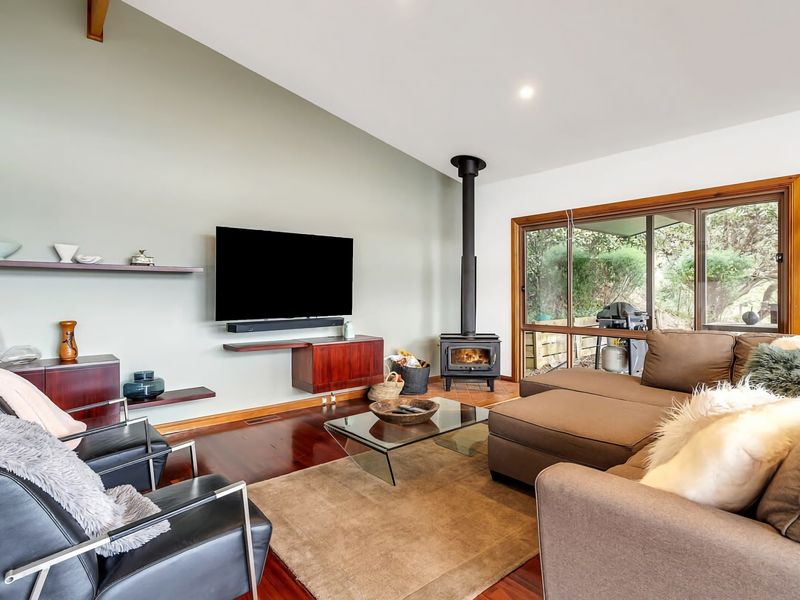 Spacious Retreat with Breathtaking Views