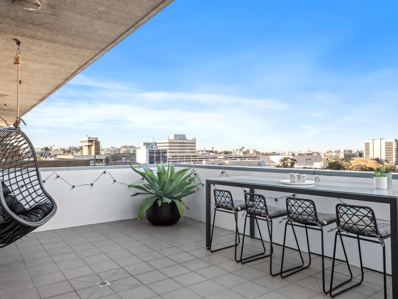 The Perch Gorgeous 3 Bedroom Penthouse