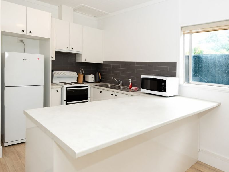 Blissful Beachfront Apartment Broulee