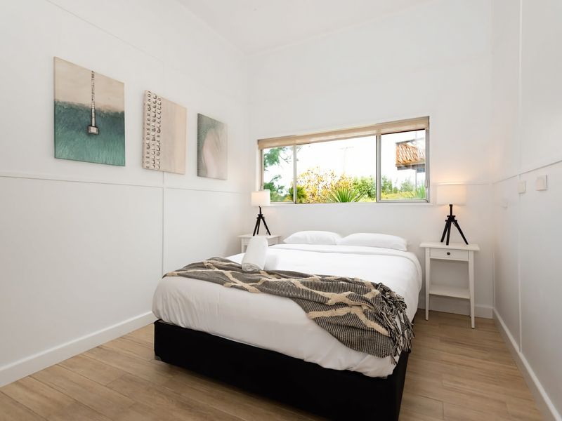 Blissful Beachfront Apartment Broulee