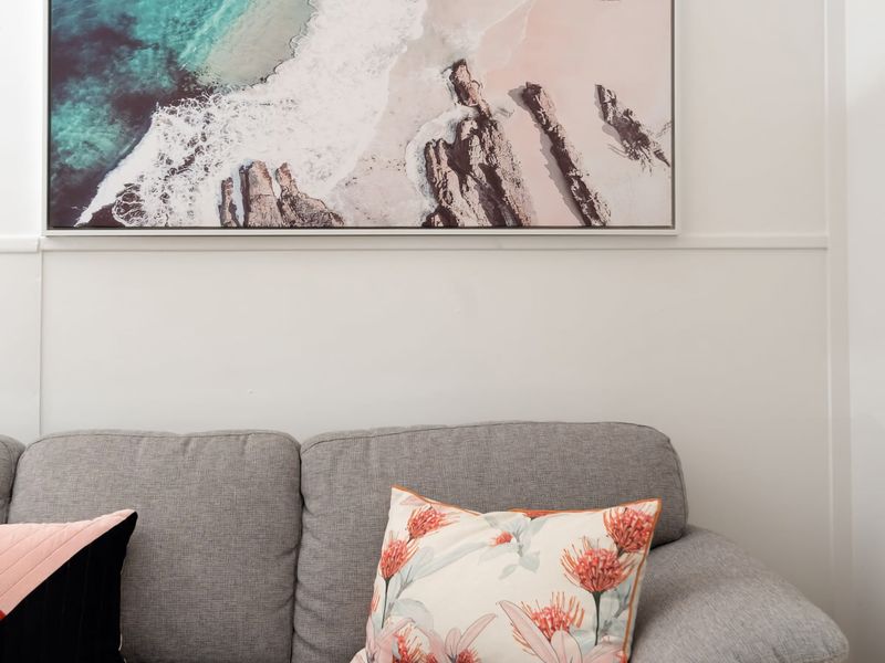 Blissful Beachfront Apartment Broulee