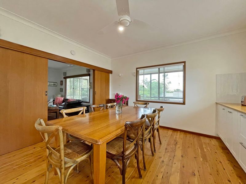 Broulee Pet Friendly Coastal Delight