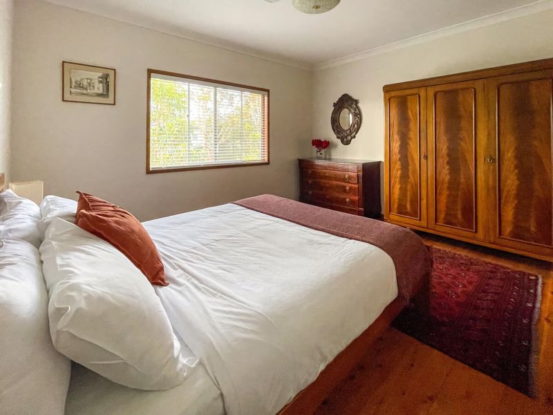 Broulee Pet Friendly Coastal Delight