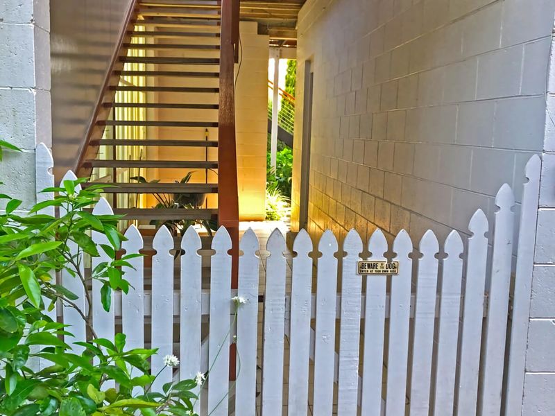 Broulee Pet Friendly Coastal Delight