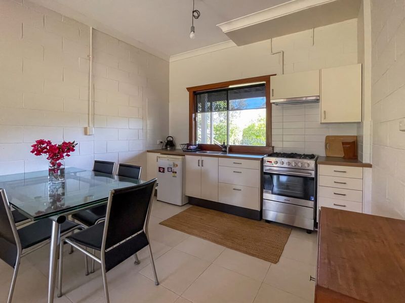 Broulee Pet Friendly Coastal Delight