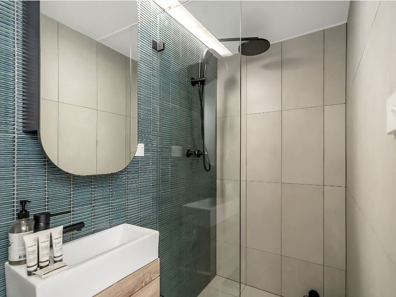 Bondi Beach Stay! Amazing pool!