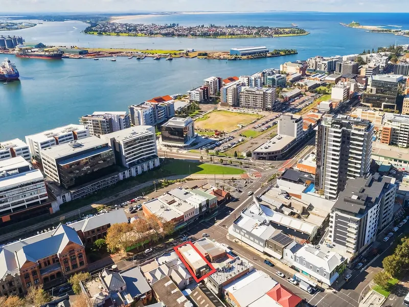 Haven on Hunter 500m to Civic Theatre
