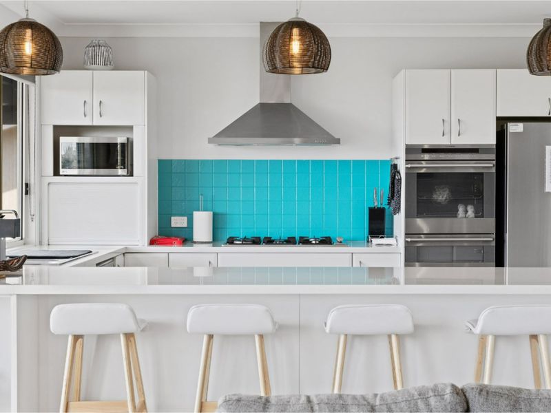 Holiday Home with Ocean Views Wamberal