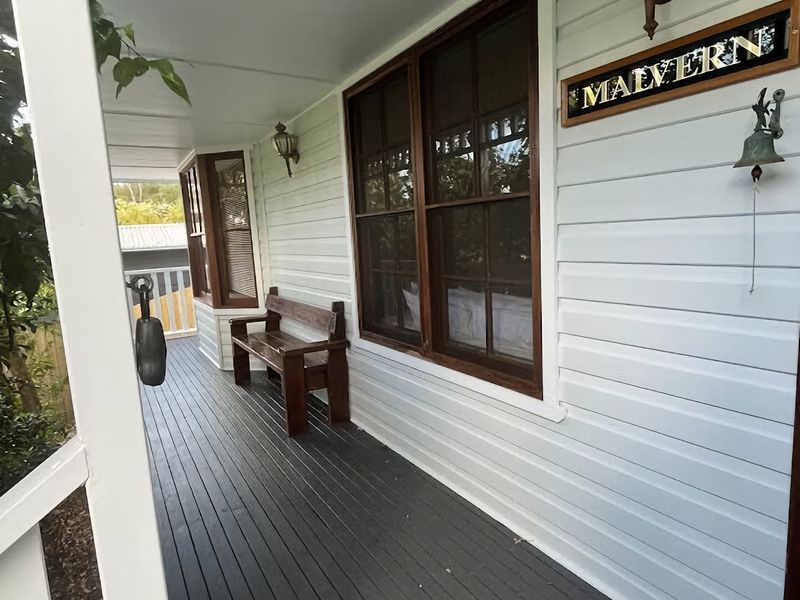 Malvern Cottage Retreat Pet Friendly