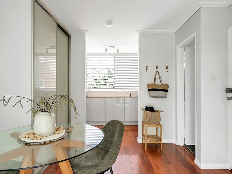 Seaside Escape Private Balcony BBQ