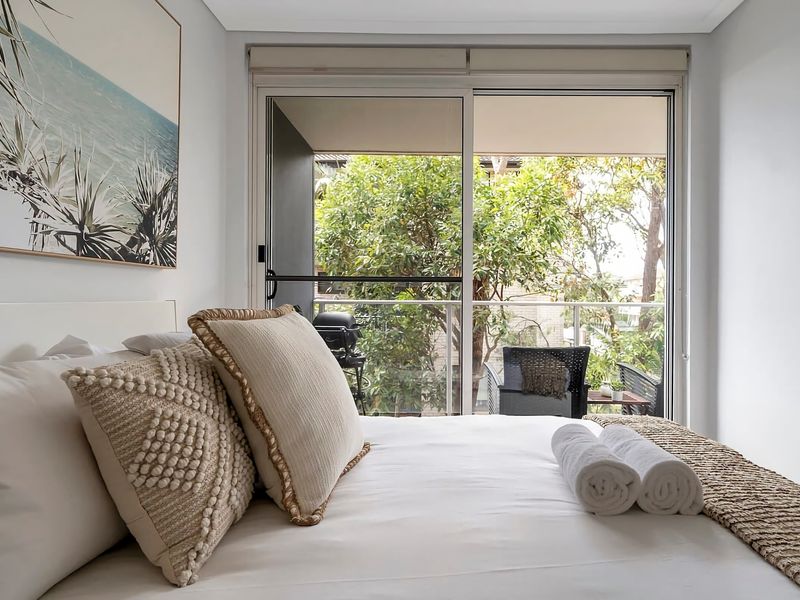 Seaside Escape Private Balcony BBQ