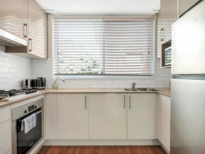 Seaside Escape Private Balcony BBQ