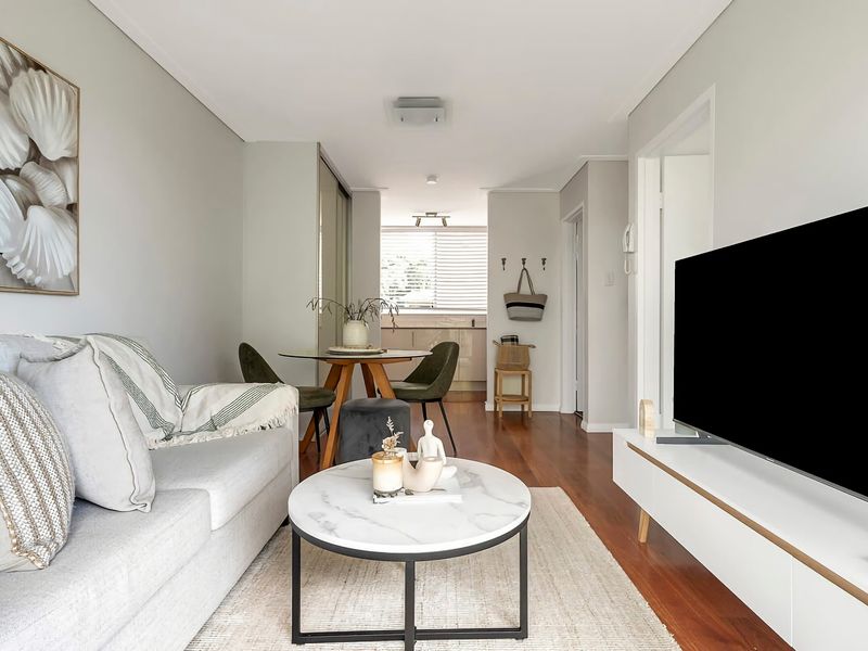 Seaside Escape Private Balcony BBQ