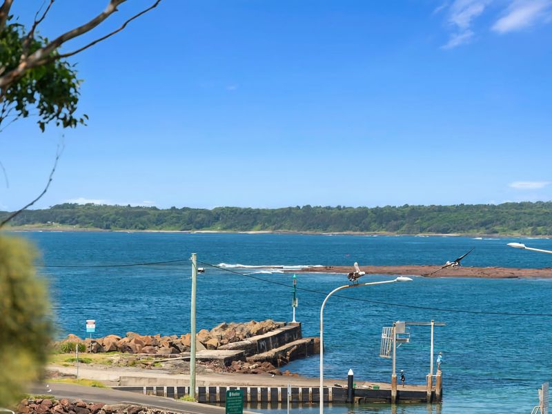 Spectacular Ocean Front home With Pool