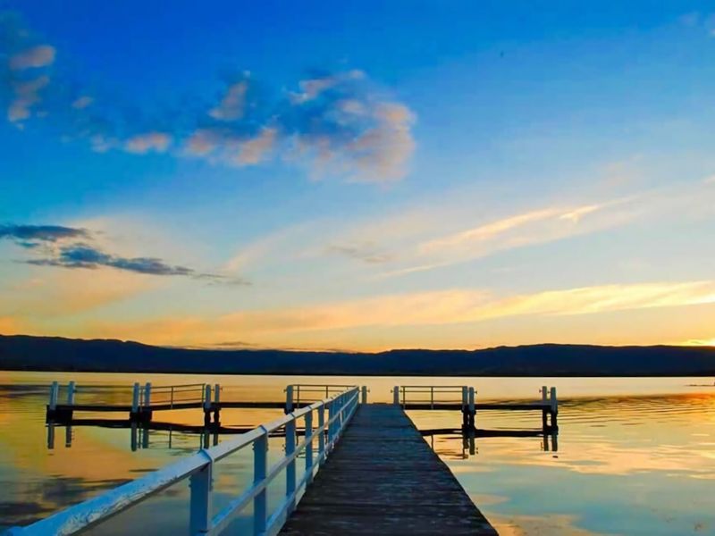 Spectacular Ocean Front home With Pool