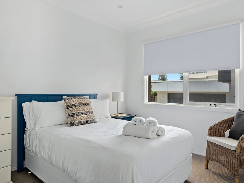 Spectacular Ocean Front home With Pool