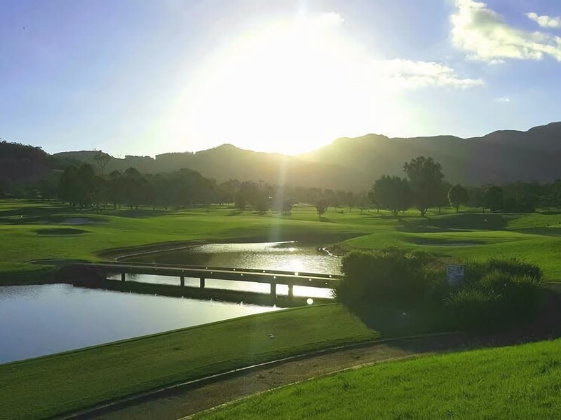 Spectacular Ocean Front home With Pool