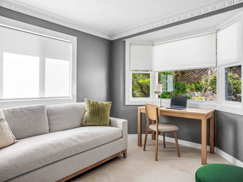 Ocean Front Luxury The Lambeth Walk