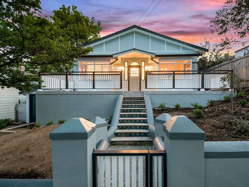 Luxury Heritage Home 10min Walk to Scenic World