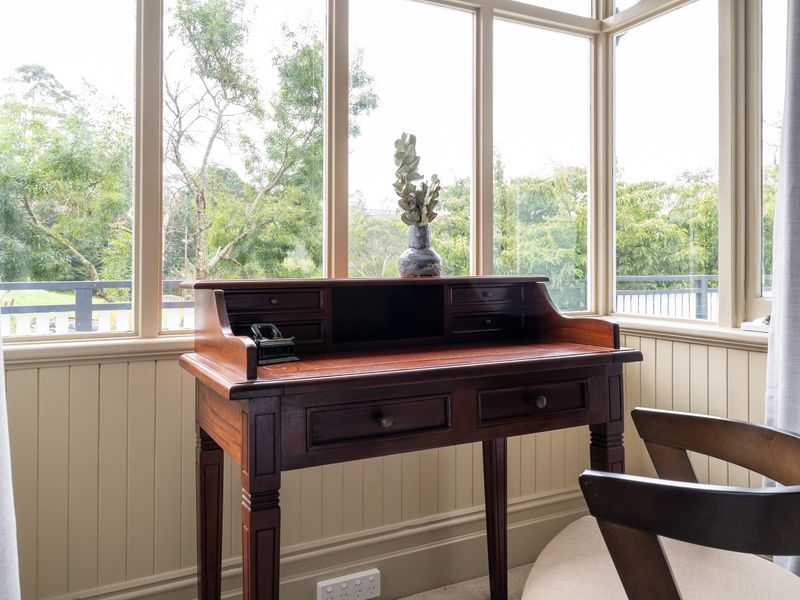 Luxury Heritage Home 10min Walk to Scenic World