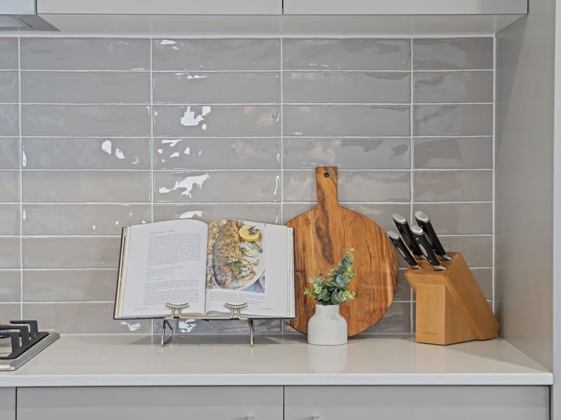 Wine Down 700m walk to Cessnock CBD