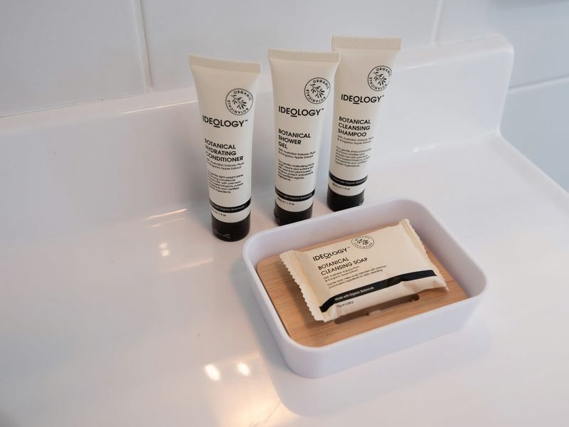 Beach House Ocean Views in Batehaven