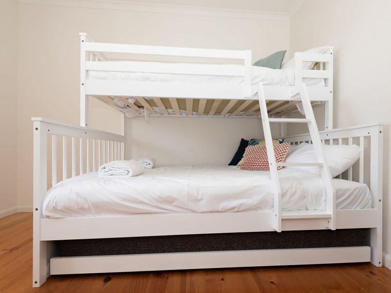 Beach House Ocean Views in Batehaven