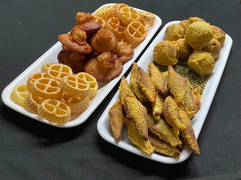 Beach House Ocean Views in Batehaven