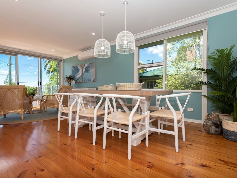 Beach House Ocean Views in Batehaven