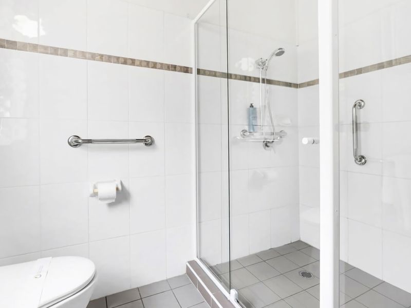 Start your day refreshed in this immaculate space.