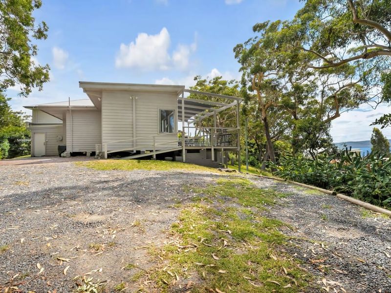 Book your tranquil stay and reconnect with the outdoors.