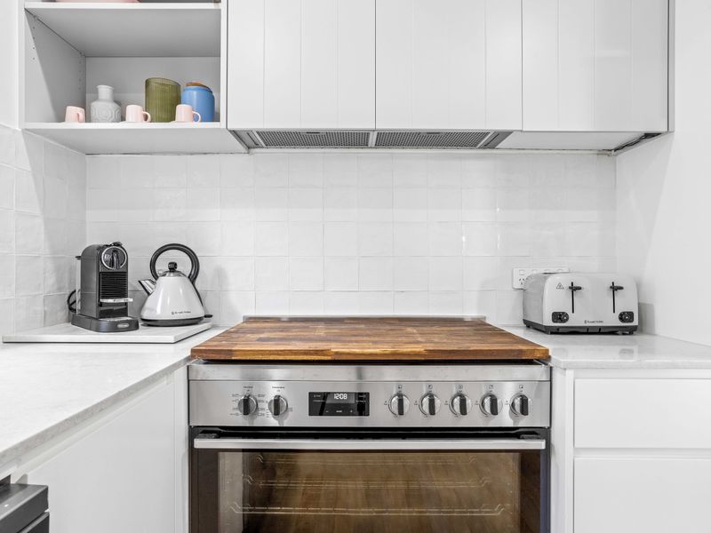 Sensational Ocean Views In Maianbar