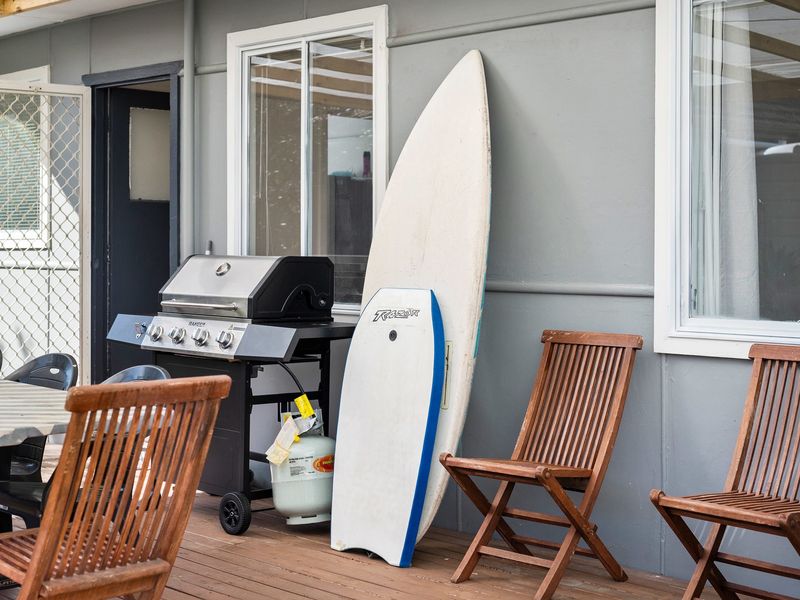 Cute Beach Escape 50m to Wamberal Beach