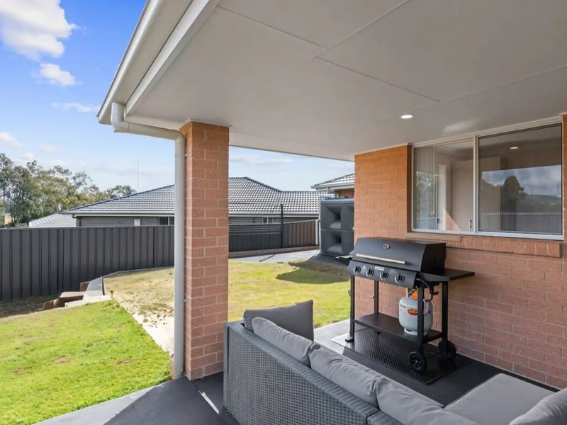 Hunter Explorer – Games Room & Outdoor Spa