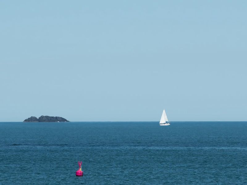 Maloneys Beach Views 3 Bed Home