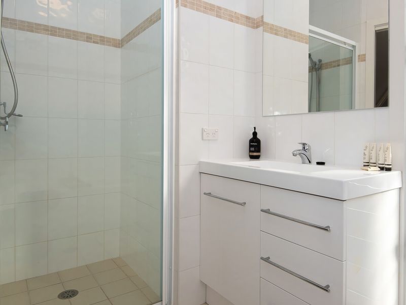 Maloneys Beach Views 3 Bed Home