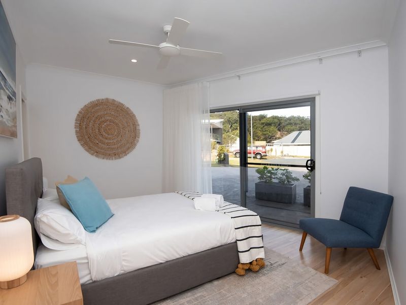 Maloneys Beach Views 3 Bed Home