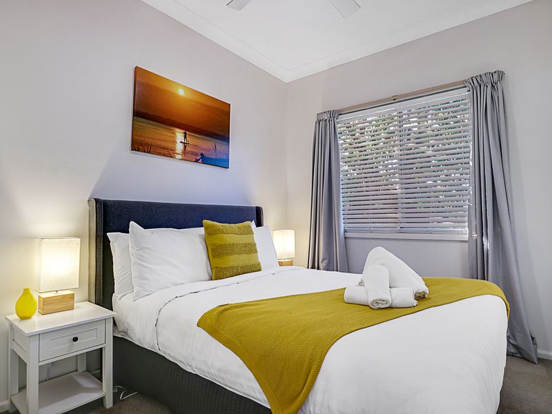 Lake Front Home Relax Unwind