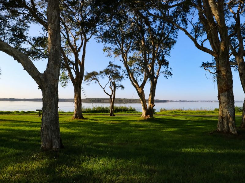 Lake Front Home Relax Unwind