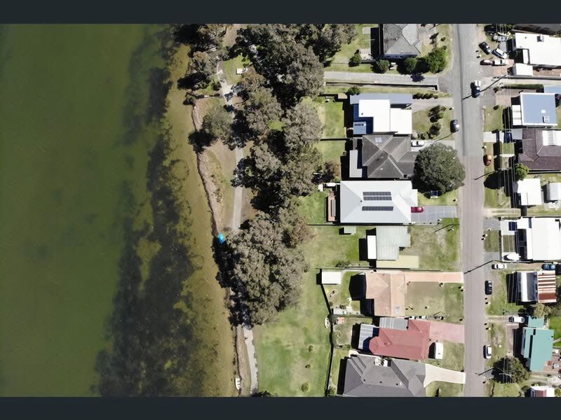 Lake Front Home Relax Unwind