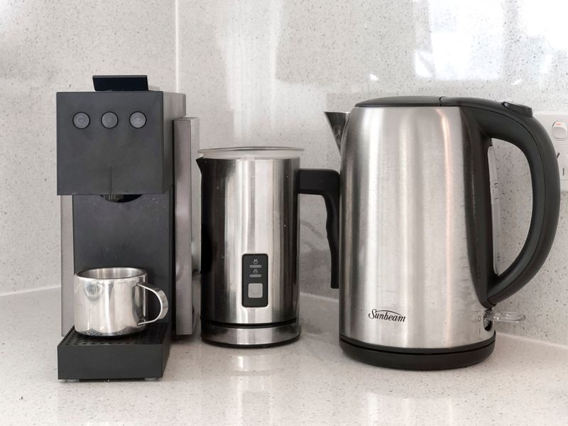 Lake Front Home Relax Unwind