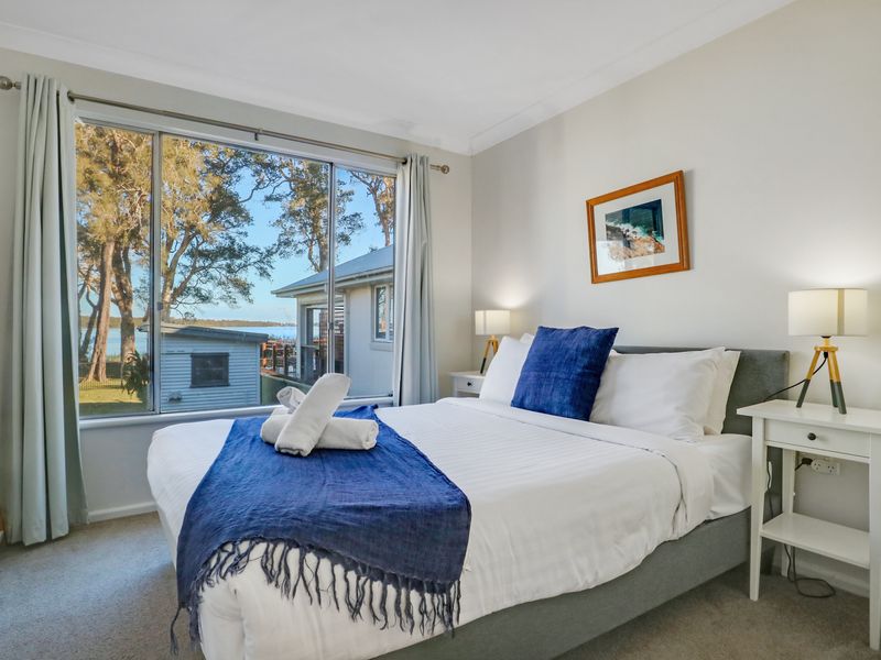 Lake Front Home Relax Unwind